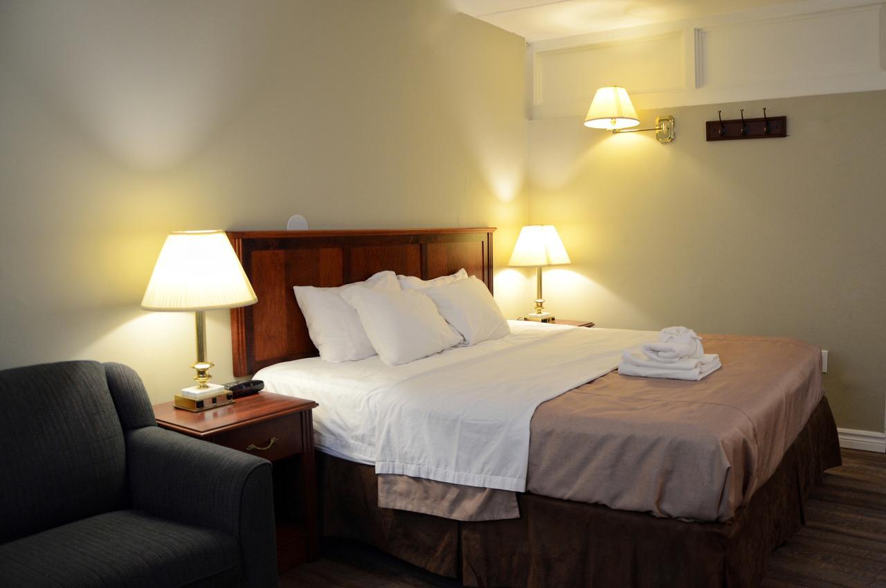 The Highlander Inn ไนแอการาฟอลส์ ภายนอก รูปภาพ