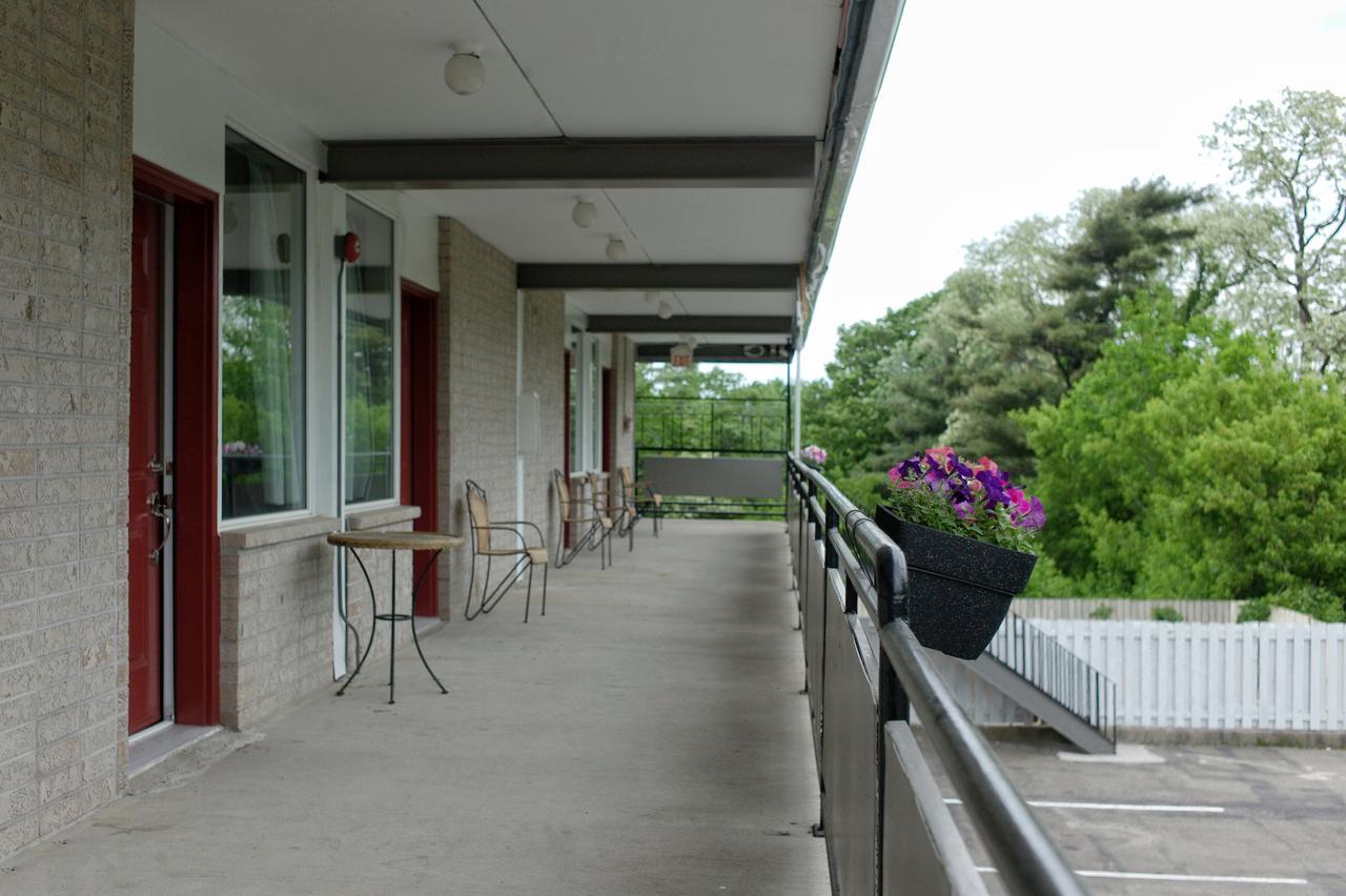 The Highlander Inn ไนแอการาฟอลส์ ภายนอก รูปภาพ